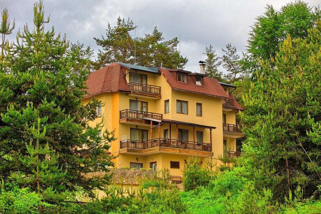 Guest House Slunchev Cviat ツィゴフ・チャルク エクステリア 写真